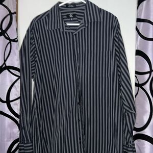 Calvin Klein black gray striped long sleeve, button-down shirt, size extra large